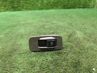 кнопка стеклоподъемника двери Chery Tiggo (T11) 1 поколение 2007, 1.8 л., бензин, МКПП, внедорожник 5 дв.