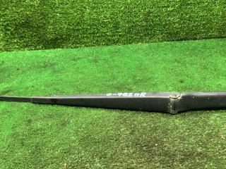 щеткодержатель (поводок стеклоочистителя, дворник) Toyota Avensis 1 поколение (T220) 2000, 2.0 л., 2C-T, дизель, МКПП, универсал