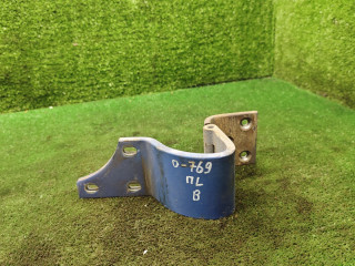 петля двери Mercedes-Benz T1 207-210D W601 1995, 2.3 л., дизель, МКПП, микроавтобус