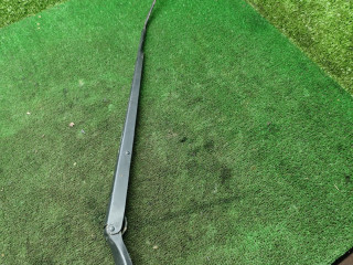 щеткодержатель (поводок стеклоочистителя, дворник) Toyota Picnic 1 поколение XM10 1999, 2.2 л., 3C-TE, дизель, МКПП, минивэн