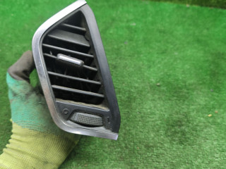 дефлектор обдува салона Lada XRAY 1 поколение 2019, 1.6 л., бензин, МКПП, внедорожник 5 дв., 687602640R