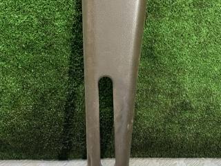 обшивка стойки центральной правой Mitsubishi Pajero 2 поколение 1996, 3.0 л., бензин, АКПП, внедорожник 5 дв.