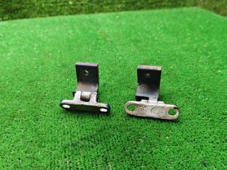 петля крышки багажника Volkswagen Golf 3 поколение 1995, 1.3 л., бензин, МКПП, хетчбэк 3 дв.