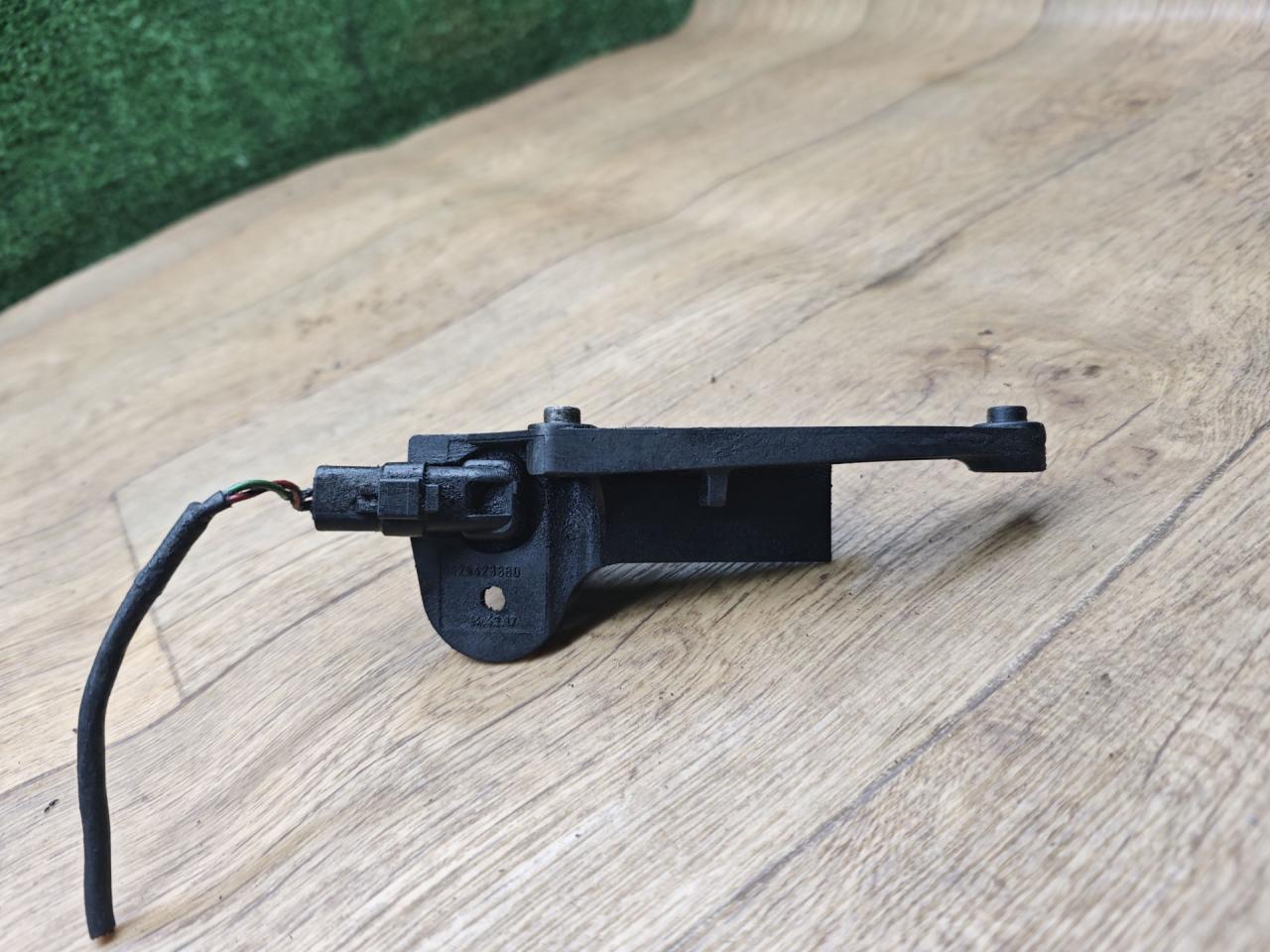 датчик коленвала Citroen Xsara 1 поколение 1998, 1.4 л., бензин, МКПП, хетчбэк 3 дв., 9628423880 - фото №1