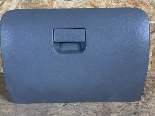 бардачок Kia Rio 1 поколение 2002, 1.3 л., бензин, МКПП, седан