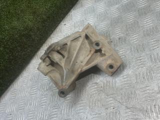 кронштейн генератора Dodge Caravan 4 поколение 2001, 2.4 л., бензин, АКПП, минивэн, 04851549AA