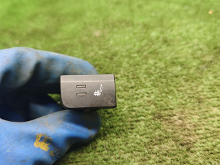 кнопка обогрева сидений Volkswagen Polo Sedan 1 поколение 2015, 1.6 л., МКПП, седан, 6R0963563