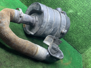 корпус воздушного фильтра Renault Megane 1 поколение 1999, 1.6 л., бензин, МКПП, хетчбэк 5 дв., 7700864802