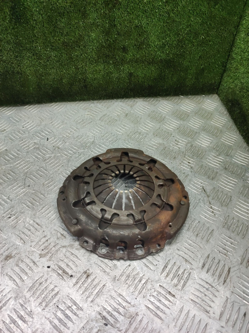 корзина сцепления Fiat Palio 1 поколение 2001, 1.2 л., бензин, МКПП, универсал - фото №1