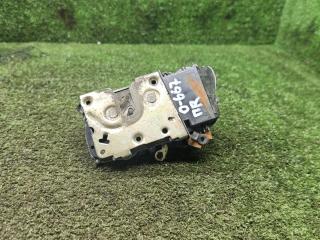 замок двери передней правой Peugeot 406 1 поколение 1998, 2.0 л., бензин, МКПП, универсал