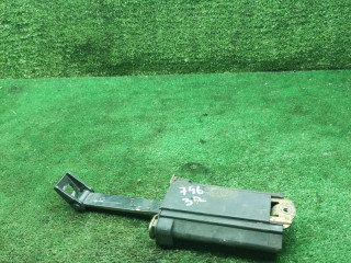 ограничитель открывания двери Mercedes-Benz E-Класс W210/S210 [рестайлинг] 2001, 2.7 л., дизель, МКПП, седан