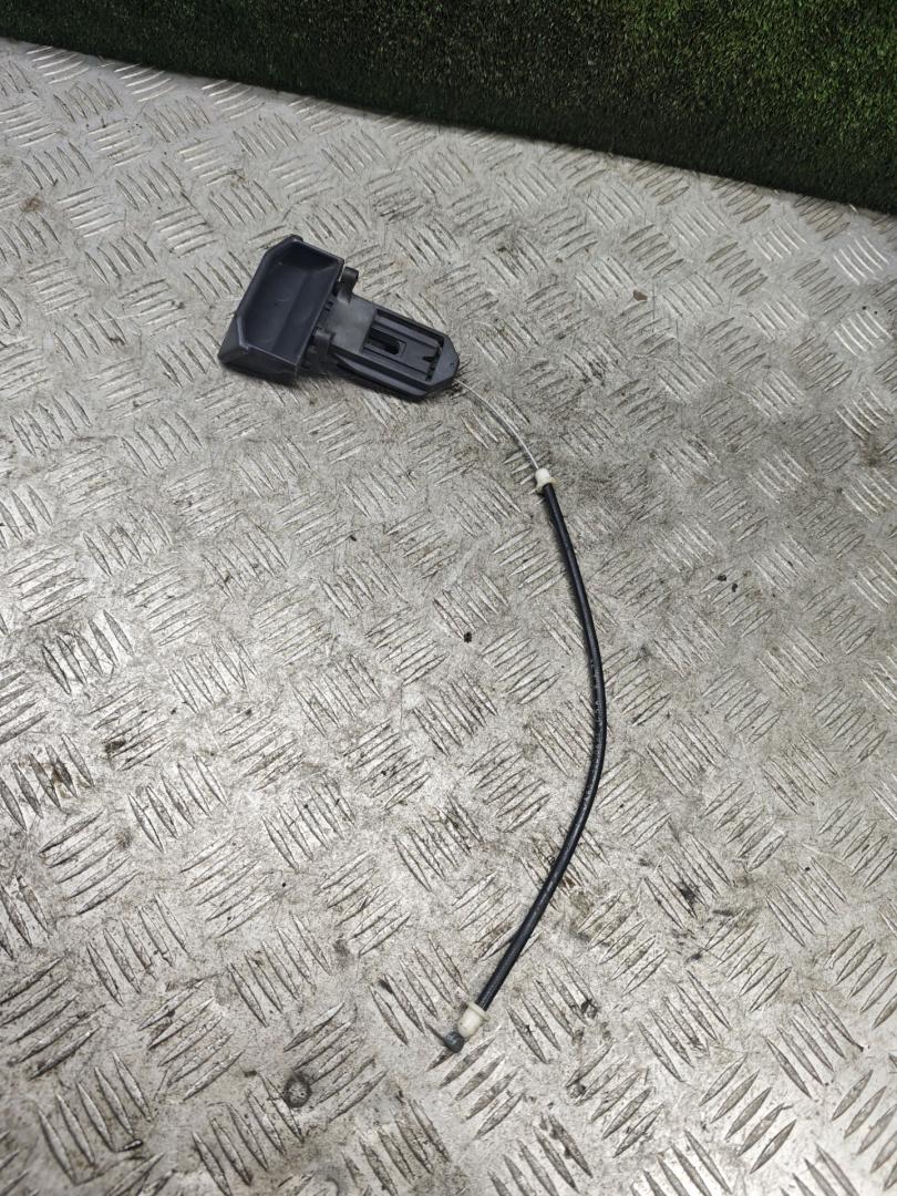 трос ручника Mercedes-Benz Vito W638 1999, 2.3 л., дизель, МКПП, микроавтобус - фото №1