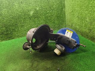 лючок топливного бака Ford C-Max 1 поколение 2006, 2.0 л., бензин, МКПП, минивэн