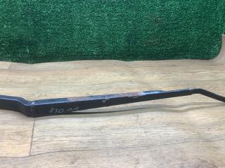 щеткодержатель (поводок стеклоочистителя, дворник) Toyota Carina E 1 поколение T190 1998, 2.0 л., 2C-TE, дизель, МКПП, универсал