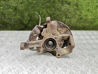 кулак поворотный левый Mitsubishi Pajero 2 поколение 1996, 3.0 л., 6G72 (SOHC 24V), бензин, АКПП, внедорожник 5 дв.