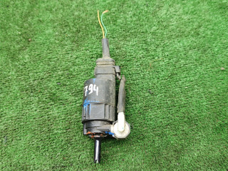 насос (моторчик) омывателя стекла Renault Scenic 1 поколение 1999, 1.9 л., дизель, МКПП, минивэн