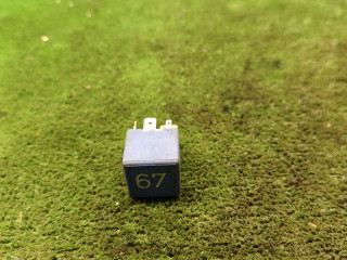 реле (прочие) Volkswagen Passat B3 1990, 1.9 л., TDi, дизель, МКПП, универсал, 67, 857951253