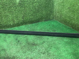 молдинг стекла Renault Duster 1 поколение [рестайлинг] 2017, 2.0 л., бензин, МКПП, внедорожник 5 дв., полный привод