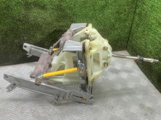 кулиса Mitsubishi Space Wagon 3 поколение (Typ N50) 2000, 2.4 л., бензин, МКПП, минивэн