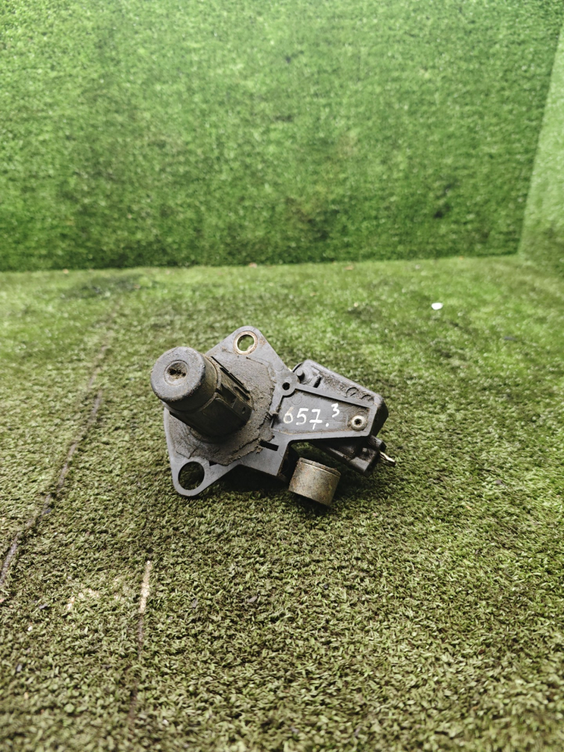 замок багажника Renault Laguna 1 поколение 1998, 1.8 л., бензин, МКПП, универсал - фото №1