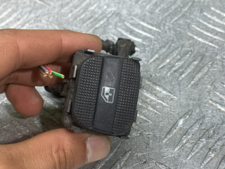 блок управления стеклоподъемниками Volkswagen Passat B4 1995, 2.0 л., бензин, МКПП, универсал