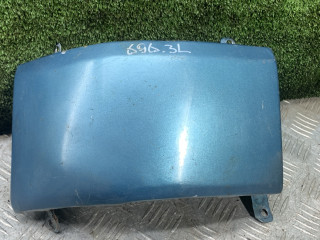 ус под фонарь левый Toyota Picnic 1 поколение XM10 2000, 2.2 л., дизель, МКПП, минивэн