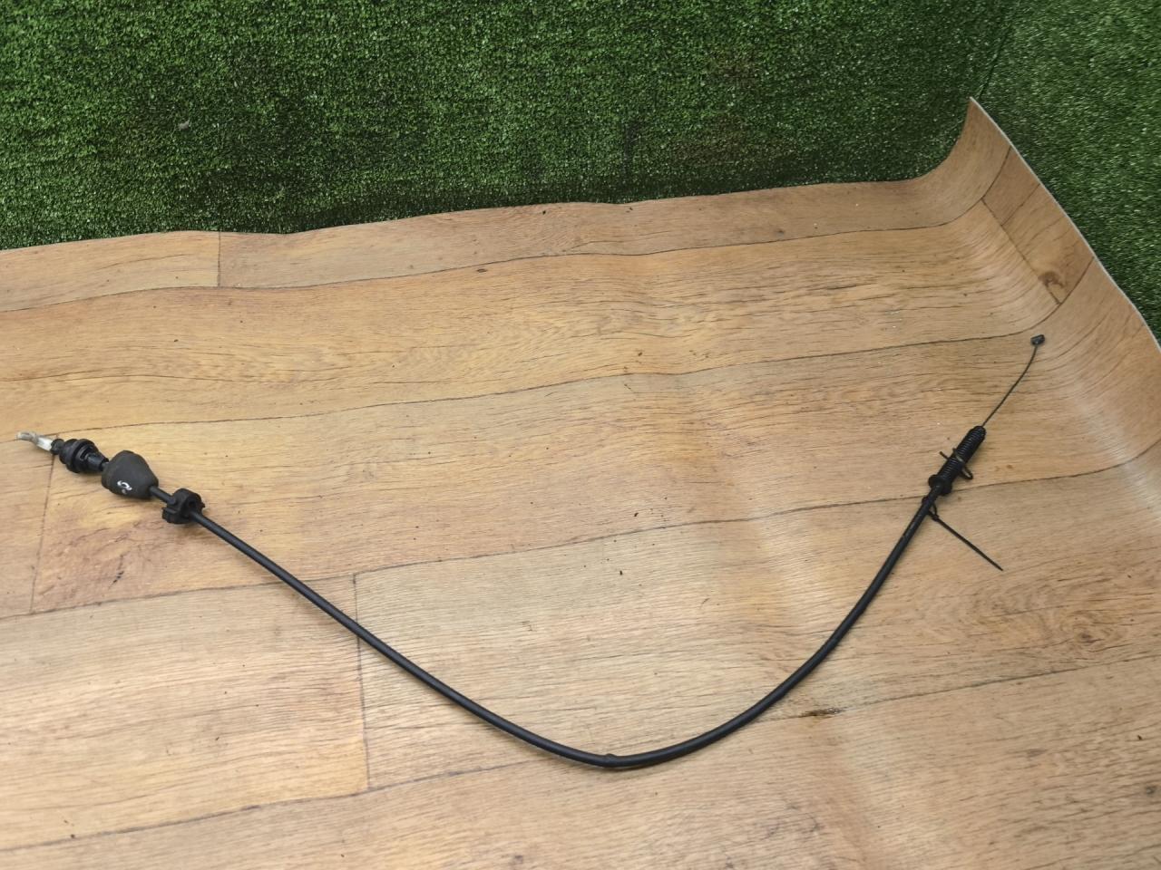 трос газа Renault Scenic 1 поколение 1999, 1.6 л., K7M 702, бензин, МКПП, минивэн - фото №1