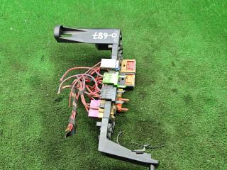 блок предохранителей Skoda Superb 1 поколение 2006, 2.8 л., бензин, АКПП, седан, 8D1937545