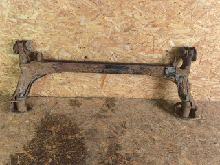 балка подвески задняя Volkswagen Passat B4 1995, 2.0 л., бензин, МКПП, универсал