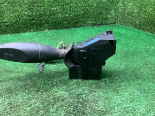 переключатель поворотов Ford Fiesta 5 поколение [рестайлинг] 2005, 1.6 л., дизель, МКПП, хетчбэк 5 дв.