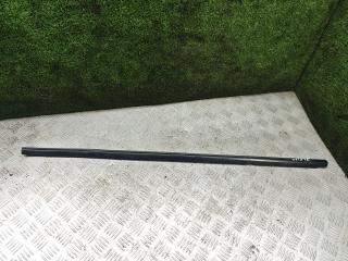 молдинг стекла Toyota Avensis 1 поколение (T220) 1999, 2.0 л., дизель, МКПП, хетчбэк 5 дв.