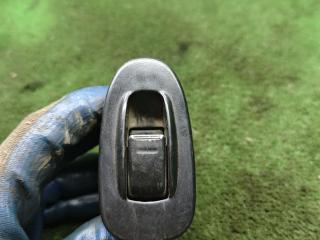 кнопка стеклоподъемника двери Kia Shuma 1 поколение 2000, 1.5 л., бензин, МКПП, лифтбэк