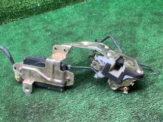 замок двери передней левой Hyundai Santamo 1 поколение 1997, 2.0 л., бензин, МКПП, минивэн