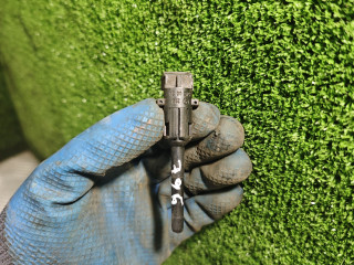 датчик уровня охлаждающей жидкости Mercedes-Benz E-Класс W210/S210 [рестайлинг] 2001, 2.7 л., дизель, МКПП, седан, 2105450024