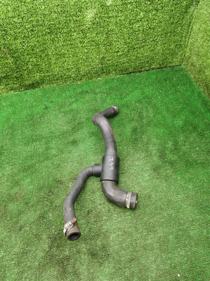 патрубок радиатора Ford Transit 5 поколение 1997, 2.5 л., TD, дизель, МКПП, микроавтобус - фото №1