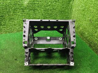 рамка под магнитолу Volkswagen Polo Sedan 1 поколение [рестайлинг] 2019, 1.6 л., MPI, бензин, МКПП, седан, 6RU858005D