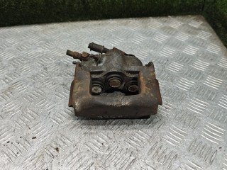 суппорт передний правый Lada 2121 Niva 1 поколение [рестайлинг] 2013, 1.7 л., бензин, МКПП, внедорожник 5 дв.