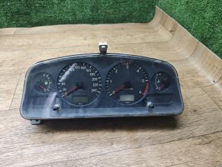 щиток приборов (приборная панель) Toyota Avensis 1 поколение (T220) 1998, 2.0 л., дизель, МКПП, седан