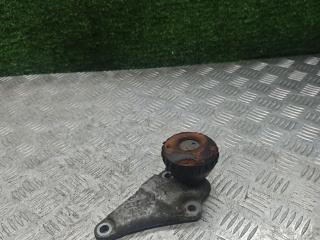 кронштейн (крепление) Skoda Superb 1 поколение 2006, 2.8 л., бензин, АКПП, седан, 8D0199343J