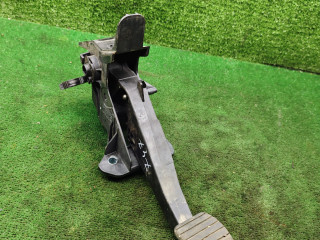 педаль сцепления Renault Duster 1 поколение [рестайлинг] 2017, 2.0 л., бензин, МКПП, внедорожник 5 дв., полный привод, 8201298901, O48503E0S4R, O46503762R