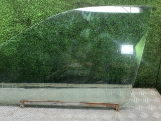 стекло двери передней левой Suzuki Baleno 1 поколение 1997, 1.6 л., бензин, МКПП, универсал