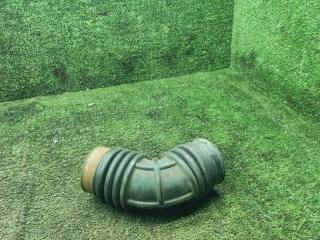 патрубок воздушного фильтра Kia Rio 1 поколение 2001, 1.3 л., бензин, МКПП, универсал, OK30A13202B