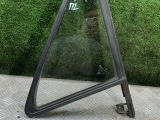 стекло двери передней левой Volkswagen Golf 2 поколение 1989, 1.3 л., бензин, МКПП, хетчбэк 3 дв.