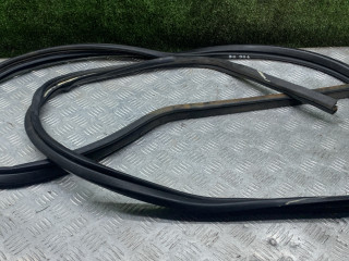 уплотнитель двери Dodge Grand caravan 4 поколение [рестайлинг] 2004, 3.8 л., бензин, АКПП, минивэн