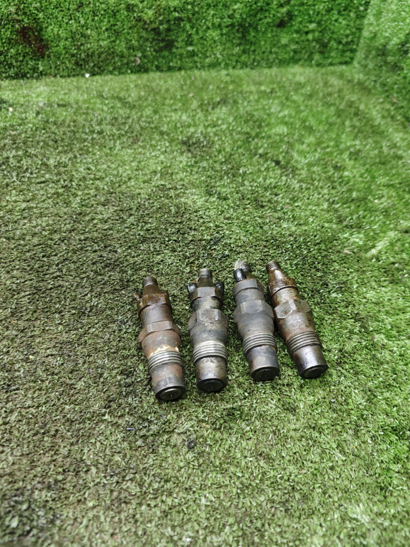 форсунка Volkswagen Jetta 2 поколение 1987, 1.6 л., дизель, МКПП, седан, KCA30S50 - фото №1