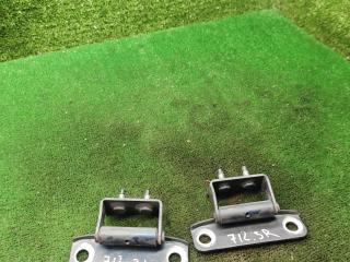 петля крышки багажника Opel Sintra 1 поколение 1997, 2.2 л., X 22 XE, бензин, МКПП, минивэн