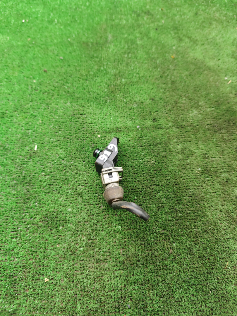 датчик абсолютного давления Citroen Xsara 1 поколение 1998, 1.8 л., бензин, МКПП, хетчбэк 5 дв., 0261230012 - фото №1