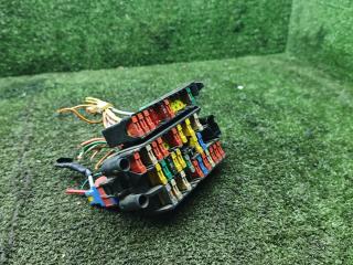 блок предохранителей Peugeot 406 1 поколение [рестайлинг] 2000, 2.0 л., HDi, дизель, МКПП, универсал