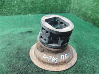 опора амортизатора нижняя (чашка) Renault Scenic 1 поколение 1998, 1.6 л., бензин, МКПП, минивэн