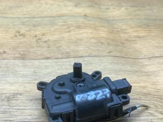 моторчик заслонки печки Ford Focus 1 поколение [рестайлинг] 2005, 1.8 л., FFDA, дизель, МКПП, универсал